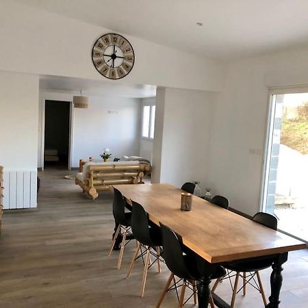 Logement De Plain-Pied Avec Jardin, Terrasse Gurgy エクステリア 写真