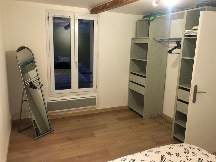 Logement De Plain-Pied Avec Jardin, Terrasse Gurgy エクステリア 写真